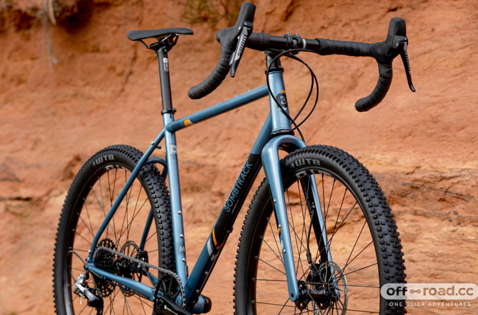 Bombtrack gravel deals bike